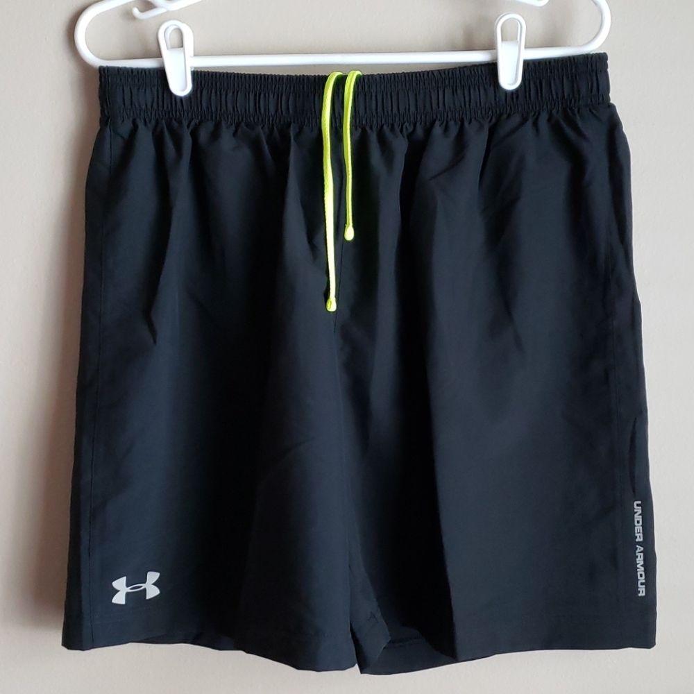Under Armour lined running shorts